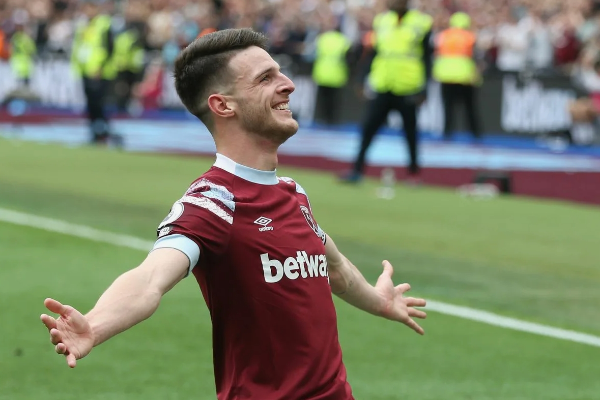 Deklan Rays futbolçu karyerası ilə ailə həyatı arasında tarazlığı necə tapır